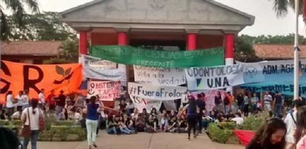 Universitarios cerrarán el Rectorado