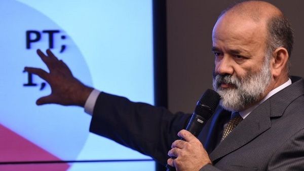 Dura condena a dirigente cercano a Lula y Rousseff por escándalo Petrobrás