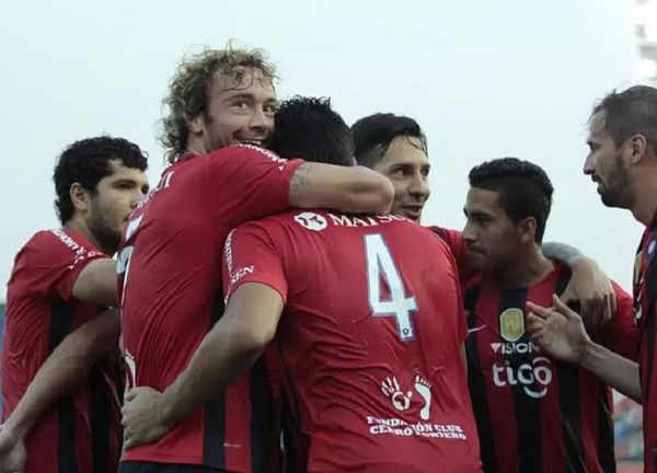 Cerró venció a Santaní