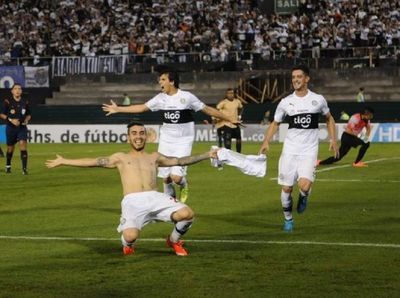 Con estirpe copera, Olimpia clasificó a octavos