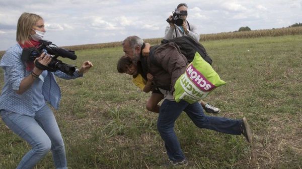 La vida del refugiado pateado por la camarógrafa