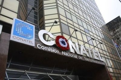 Carnaval en Conatel: Compran regalos navideños faltando seis meses para las fiestas