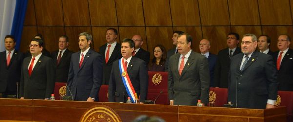 El informe de gestión del Presidente de la República tuvo criticas dispares.