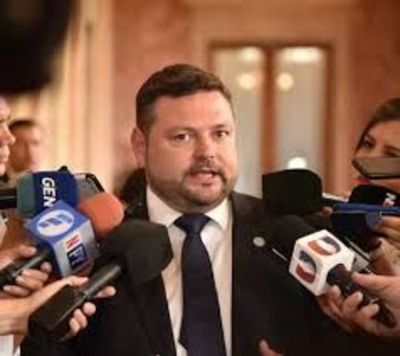 Procurador destaca que defensa fue presentada como una causa nacional