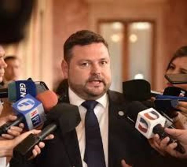 Procurador destaca que defensa fue presentada como una causa nacional