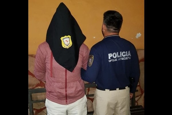 Amenazaba con publicar videos íntimos y fue detenido