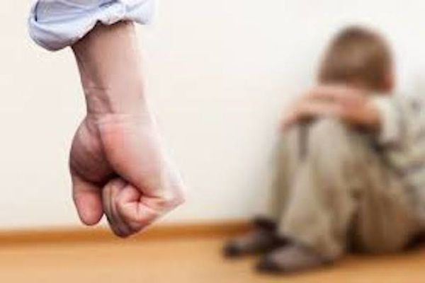 En Paraguay, 84 % de los padres utiliza la violencia como medida disciplinaria