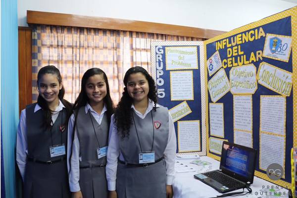 Inauguran interesante muestra científica en el Colegio Gutenberg