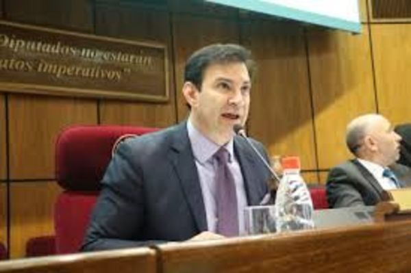 Presidente del Congreso reiterá que liberal ocupará la banca