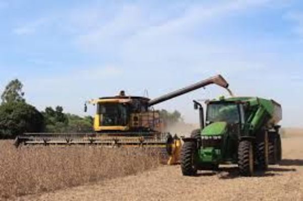 3 mil familias son beneficiadas con tecnología para el campo