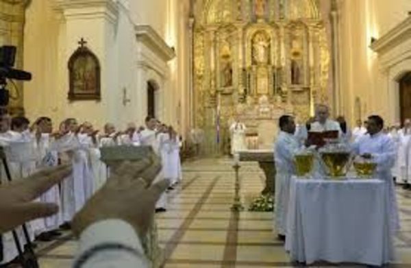 Arzobispo Edmundo advierte de organizaciones de la muerte y genero