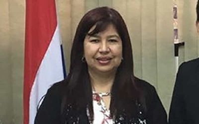 Zully Verá es nueva Rectora de la UNA