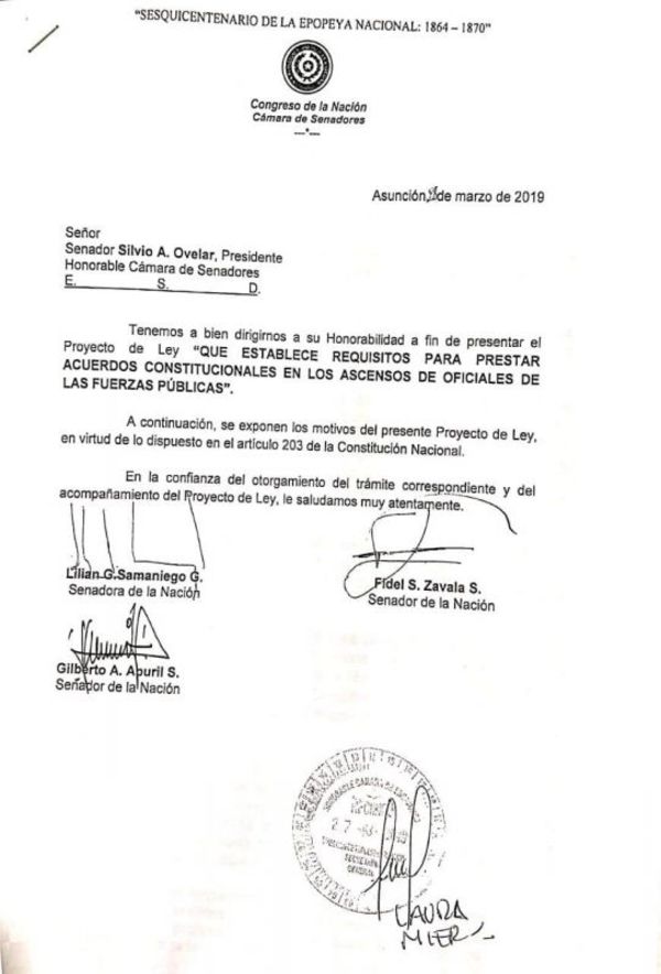 Colador contra policías y militares bandidos