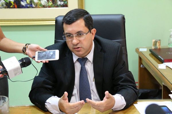 Cabeza del contralor depende de acuerdo de Marito con el llanismo afirman