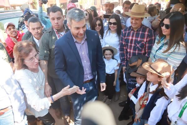 Mario Abdo realiza visita presidencial a Alto Paraná