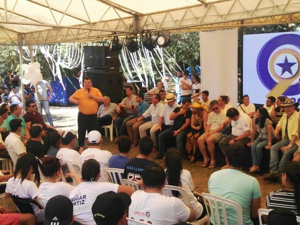 Senador pide más espacio para jóvenes en el PLRA