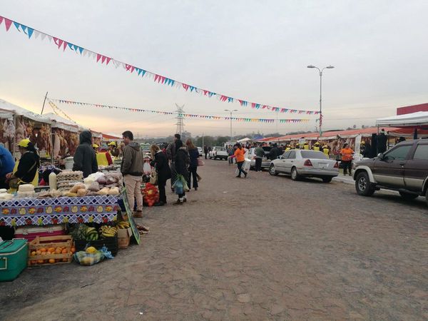 Ofrecen productos de agricultura familiar en la Costanera