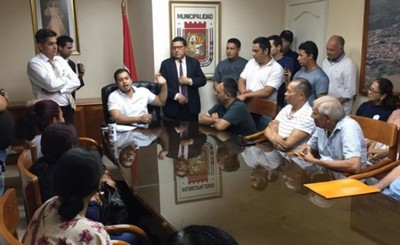 Intendente de CDE coordina censo y ajuste de contrato con mesiteros