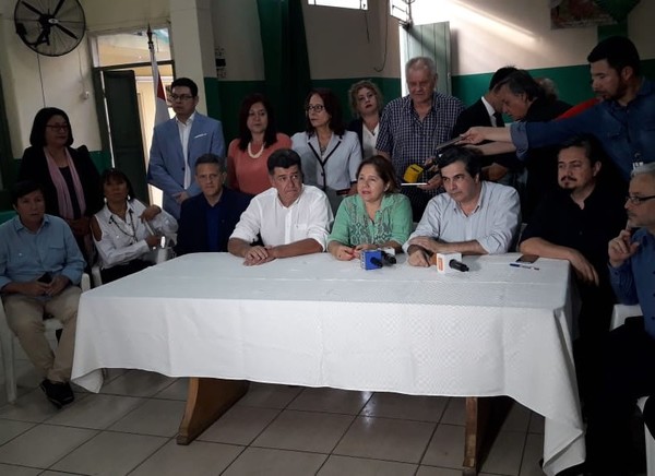 Partidos de oposición presentan precanditaturas para las elecciones municipales