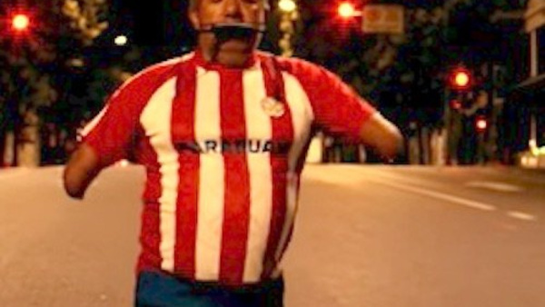 Paraguayo en un video de Calamaro