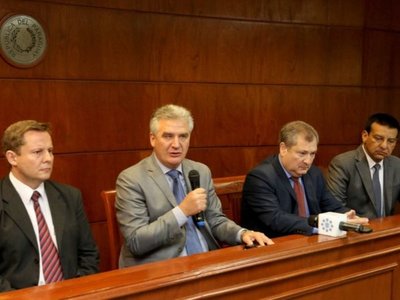 Bacchetta teme perder ante Corte IDH y anulan notificación al Senado