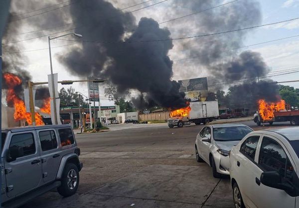 México capturó a un hijo del Chapo Guzmán y ardió Sinaloa - Mundo - ABC Color