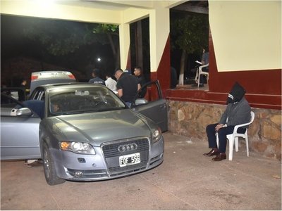 Detienen a ex cónsul paraguayo ante Argentina con 27 kilos de marihuana