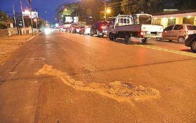 Mujer fallece tras ser arrollada por una ambulancia