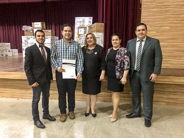 Secretaría de Cultura donó libros a bibliotecas de Concepción