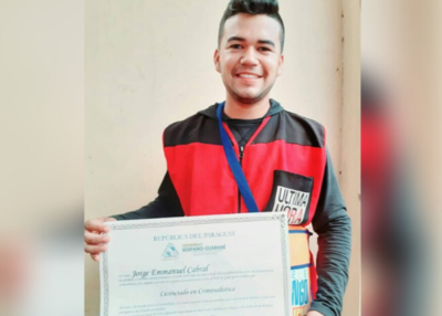 La admirable historia del canillita que logró recibirse de criminalista