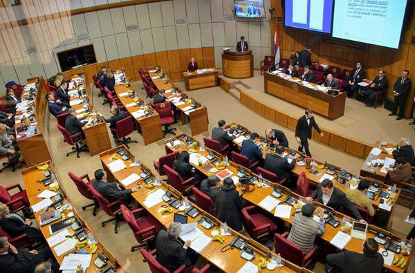 Postergan reprogramación presupuestaria en la Cámara de Diputados