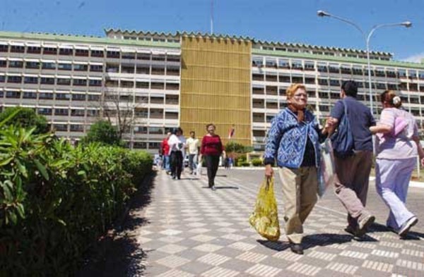 Octubre Rosa: Faltan medicamentos oncológicos desde agosto en IPS