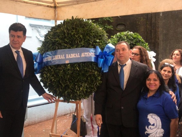 Los ciudadanos paraguayos estamos hartos de Mario Abdo, afirma Efraín Alegre