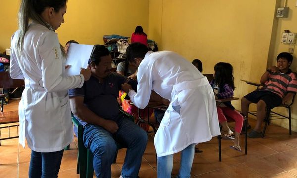 USF San Agustín asiste a comunidad indígena Maka de CDE