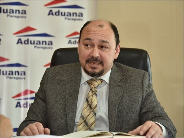 Funcionarios de Aduanas cobraron hasta G. 800 millones por multas