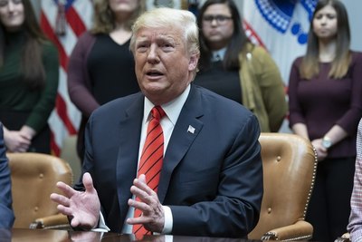 Trump anuncia que «algunos» países europeos repatriarán a miembros del EI | .::Agencia IP::.