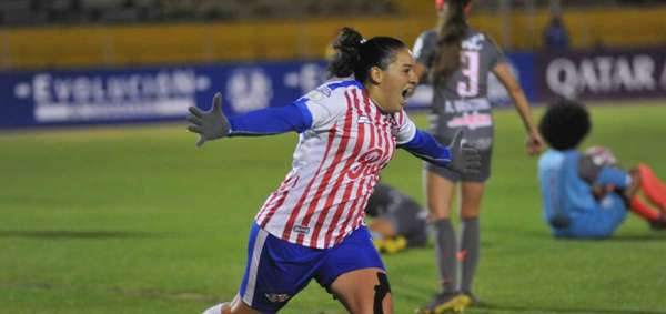 Libertad Limpeño golea a Ñañas en Libertadores Femenina - .::RADIO NACIONAL::.