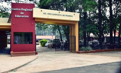 Denuncian irregularidades en Centro Regional Educativo de Ciudad del Este