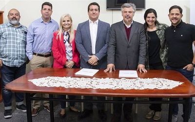 SENAD y HEi Films firman convenio para destacar labor contra las drogas en el país