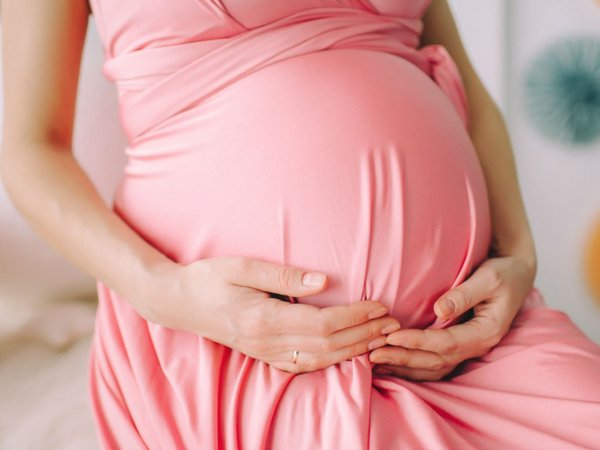 Embarazada se niega a recibir medicación contra grave infección
