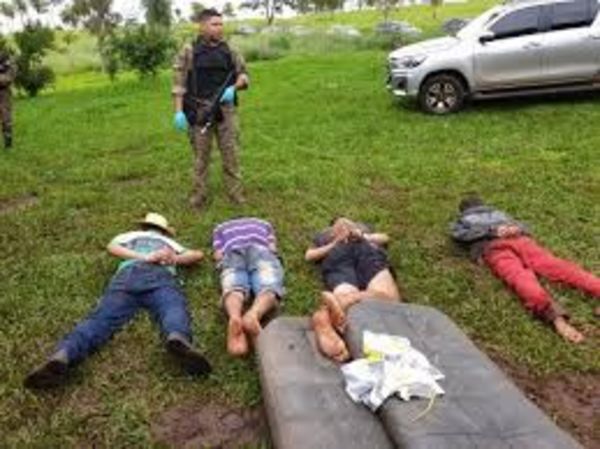 Niños eran obligados a cultivar marihuana por capos mafiosos