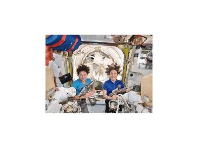 Histórica caminata espacial de mujeres estadounidenses