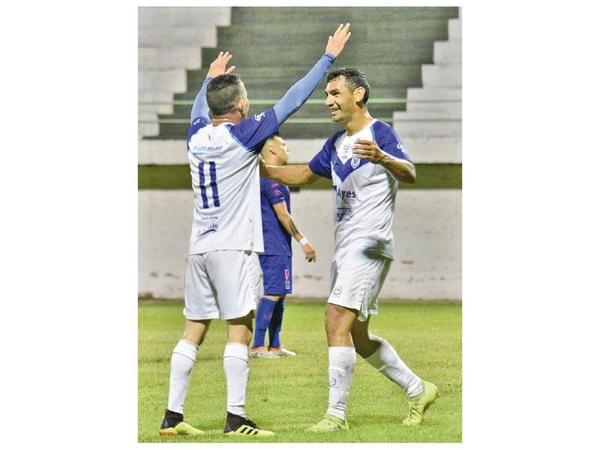 Ameliano apabulló a Hayes