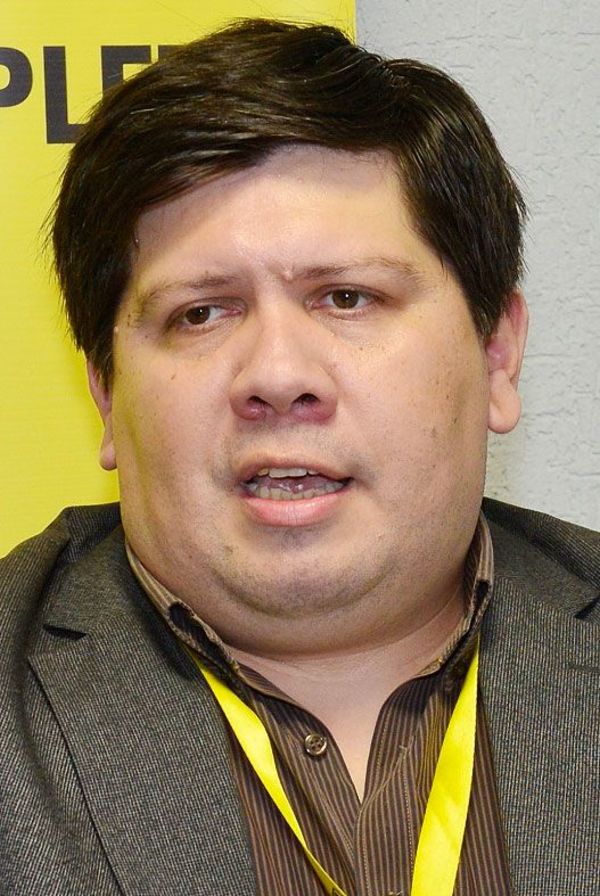 Gobierno debe decidir de dónde el ente se abastece, afirman - Economía - ABC Color