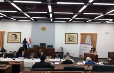 Carolina Llanes admite que sectores manipulan a la Justicia de acuerdo a su conveniencia