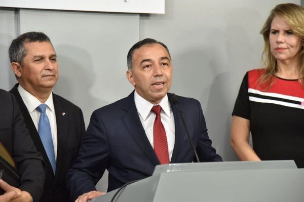 Unidad de Combate a la Corrupción irán tras periodistas
