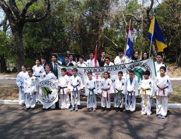 Academia de artes marciales de Ayolas participará en torneo internacional - Nacionales - ABC Color