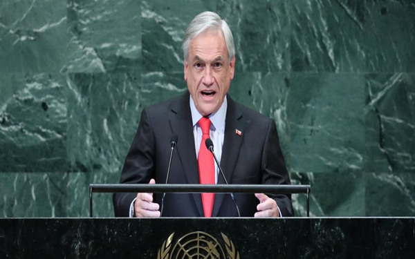 Piñera decretó estado de emergencia en Santiago tras protestas