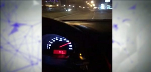 Iba a más de 140 Km/h, quiso pasar luz roja y ocasionó grave accidente | Noticias Paraguay