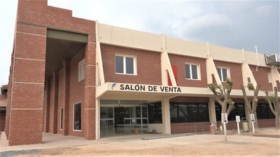 Fernheim abrirá nuevo salón. Antiguo edificio edificio será estacionamiento
